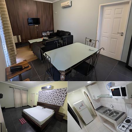 Hotel Yabisso Ломе Екстериор снимка